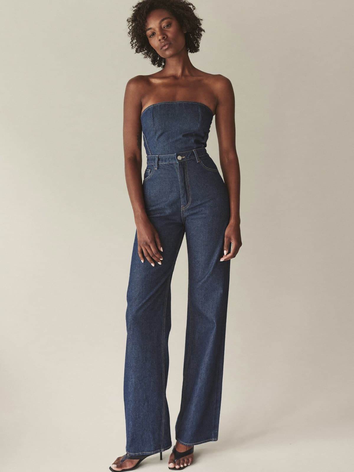 Cato Barrel Jean in Vintage Indigo, front view