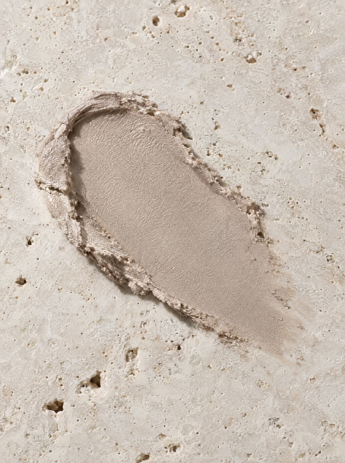 Cream Eye Shadow Stick in Oyster, texture swatch