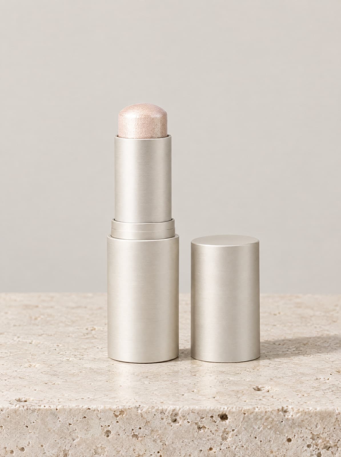 Cream Highlighter Stick in Moonstone