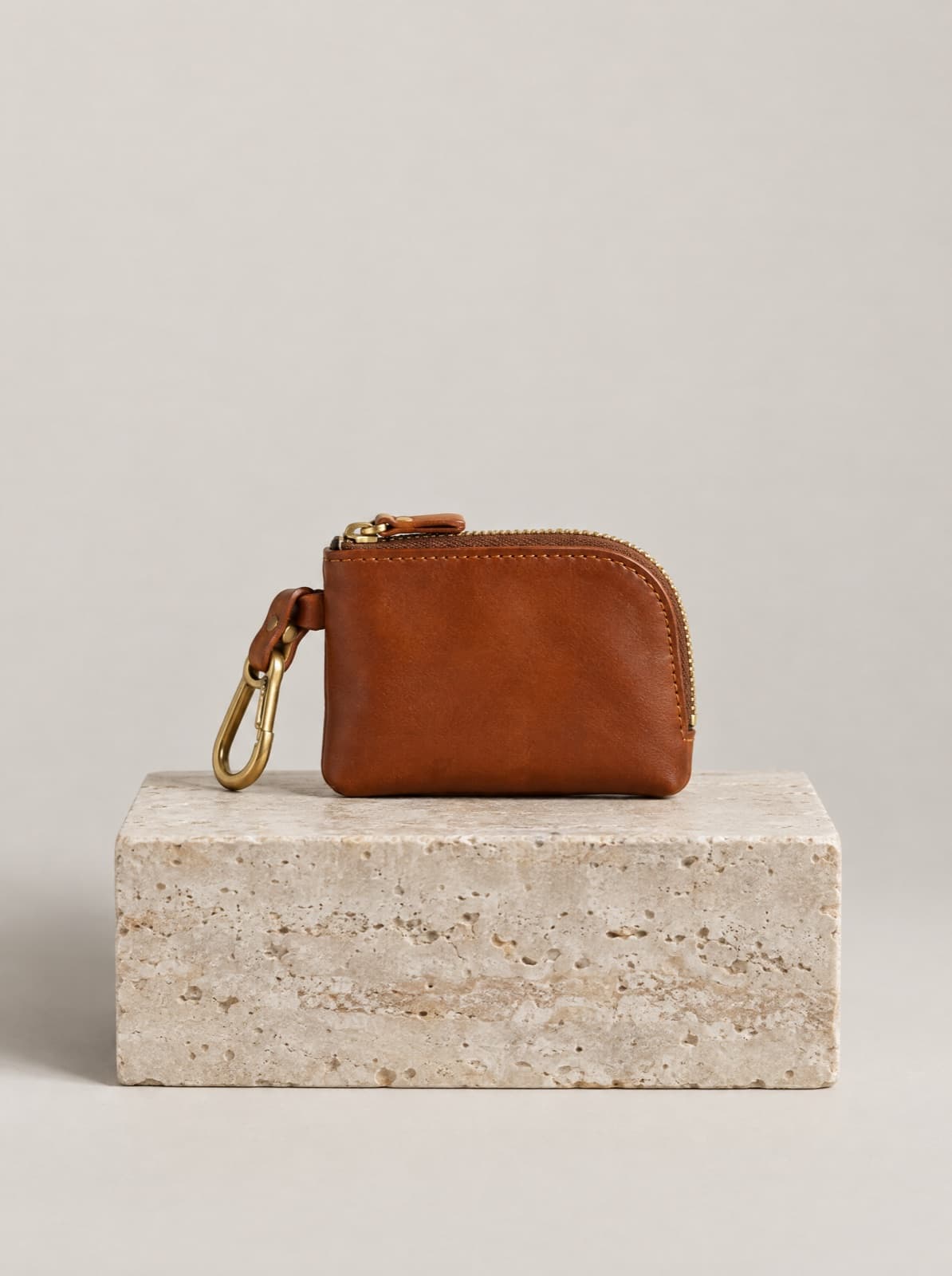 Ilka Coin Purse in Cognac, front view