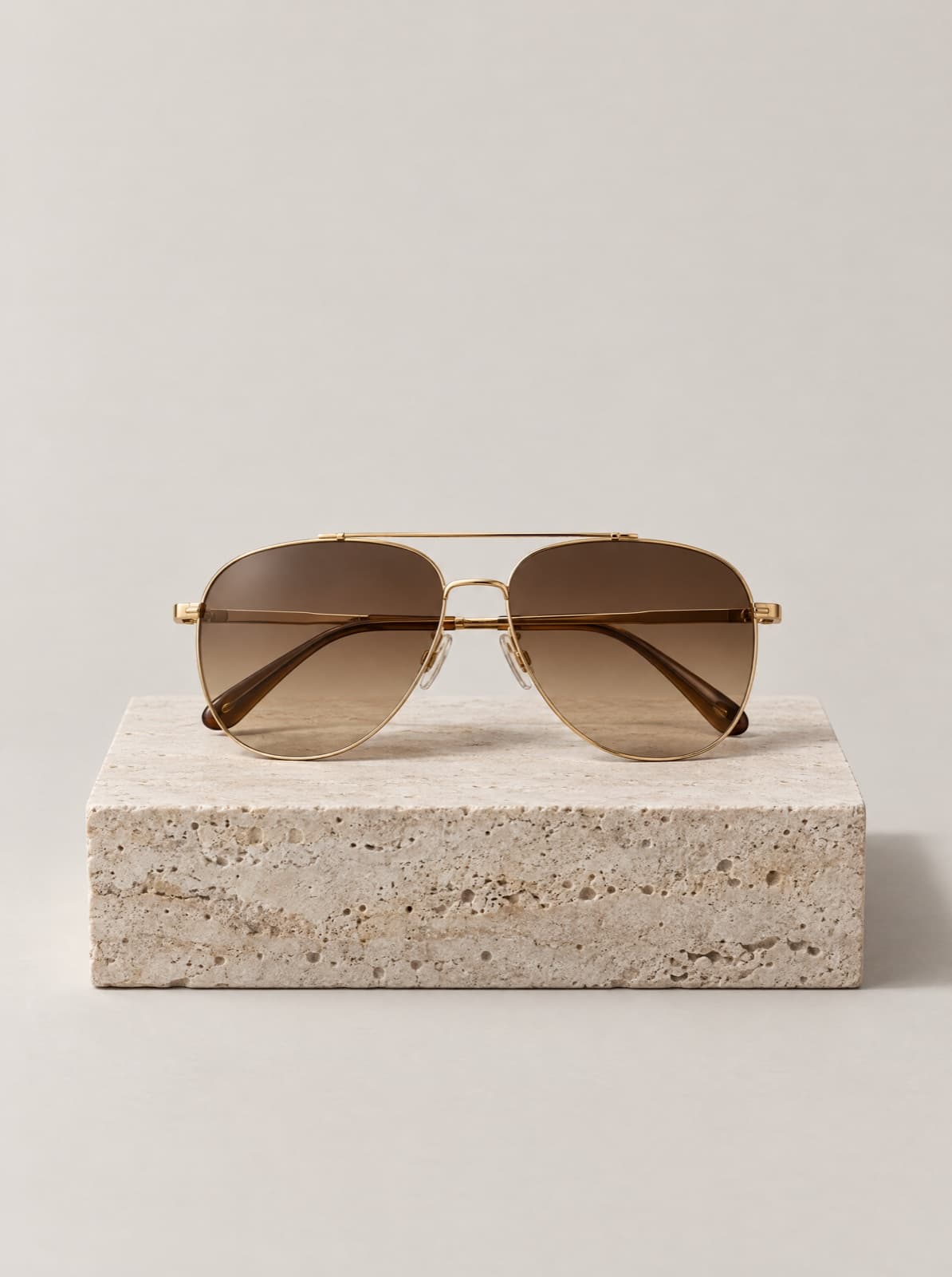 Isabo Aviator Sunglasses in Gold