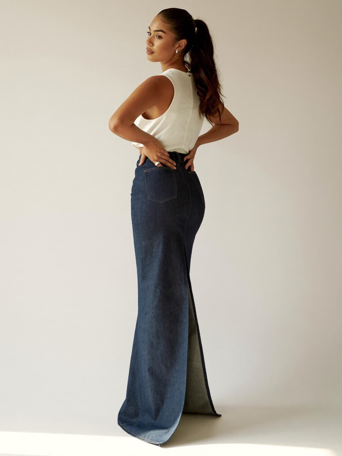 Juna Denim Skirt in Vintage Indigo, front view