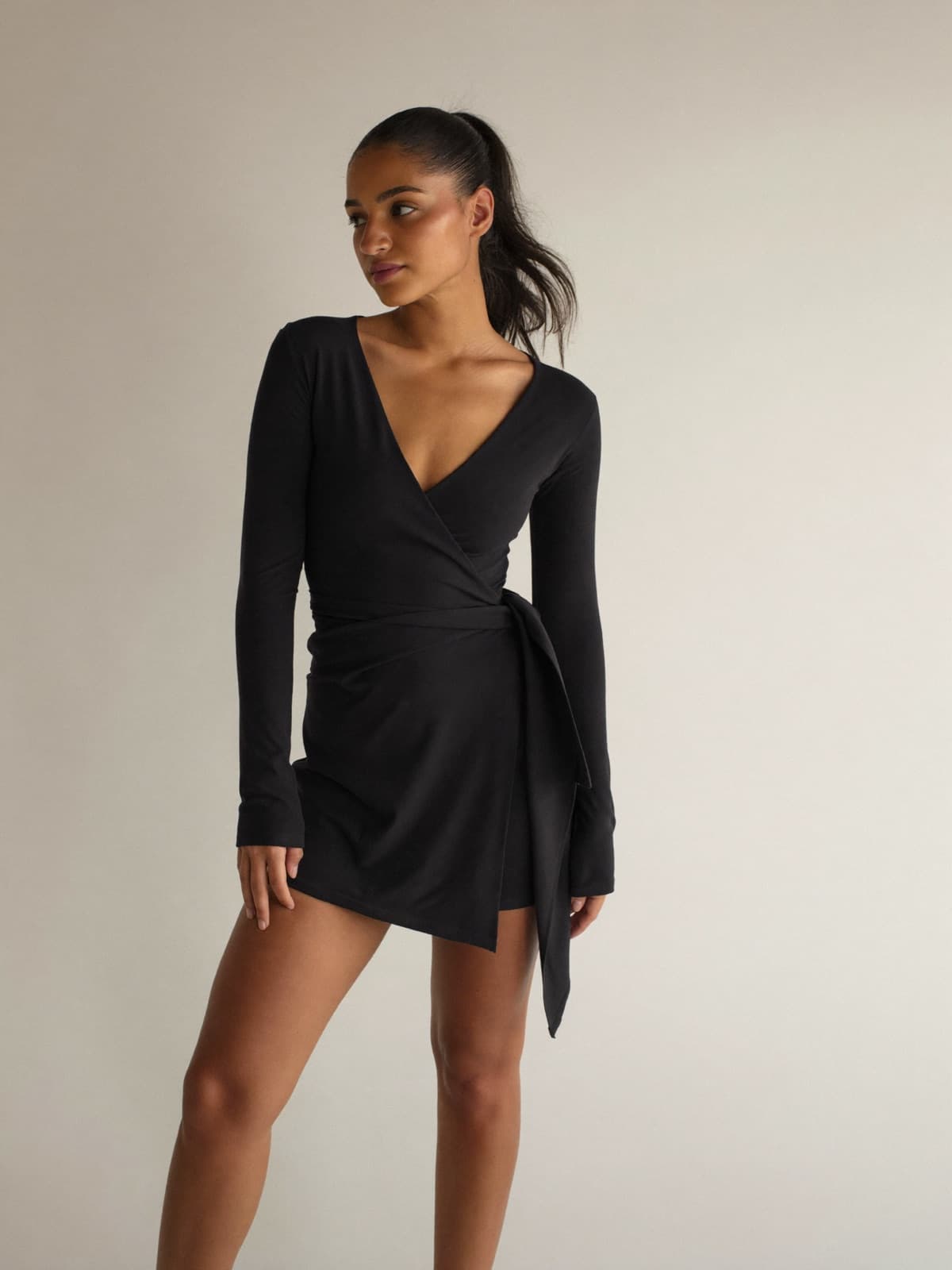 Kira Wrap Mini in Black, front view
