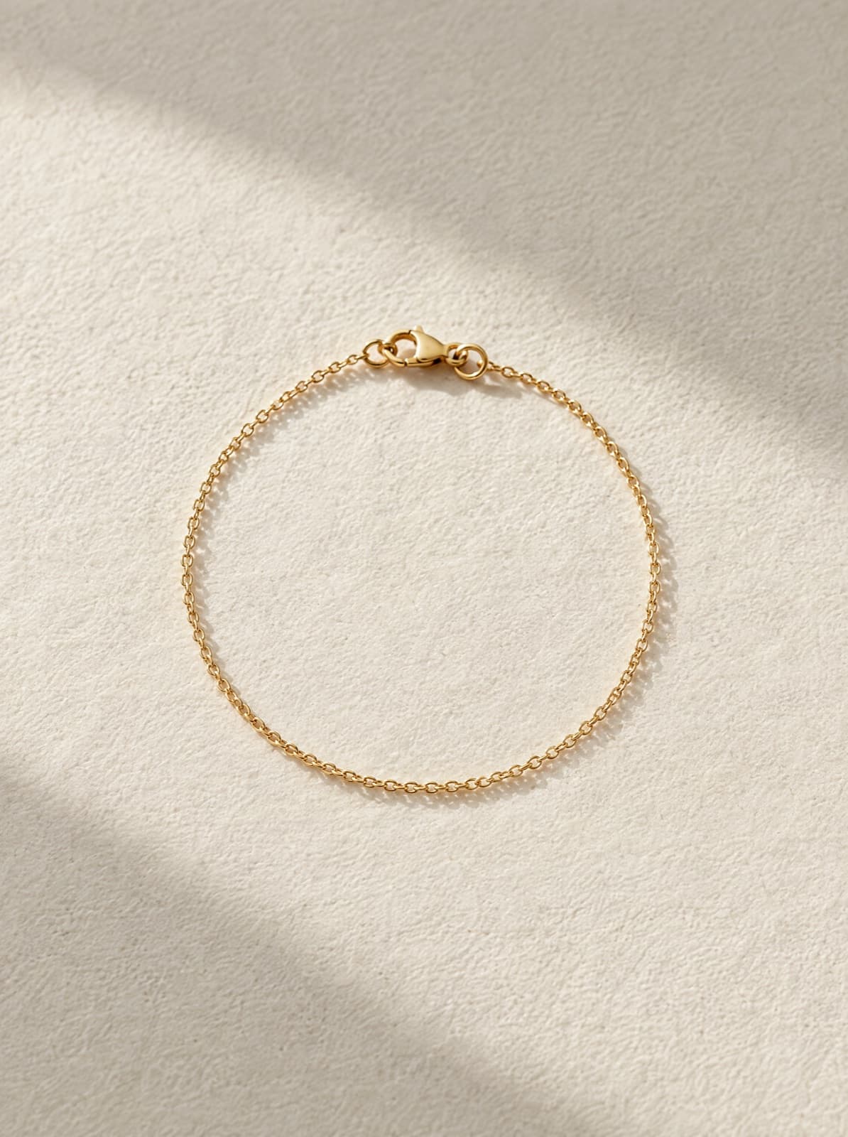 Linnet Chain Bracelet in Gold
