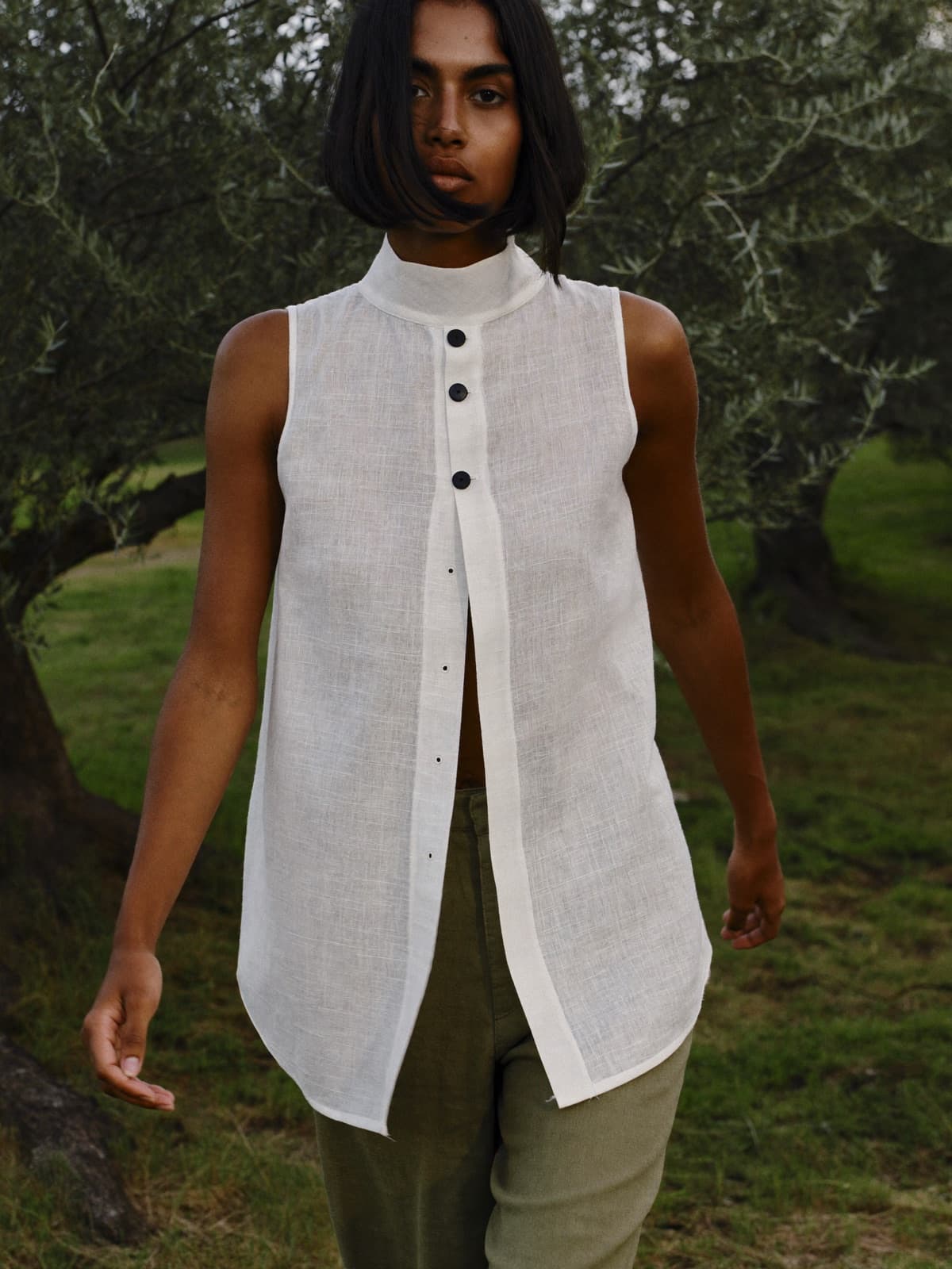 Thea Linen Shell in White, worn on location