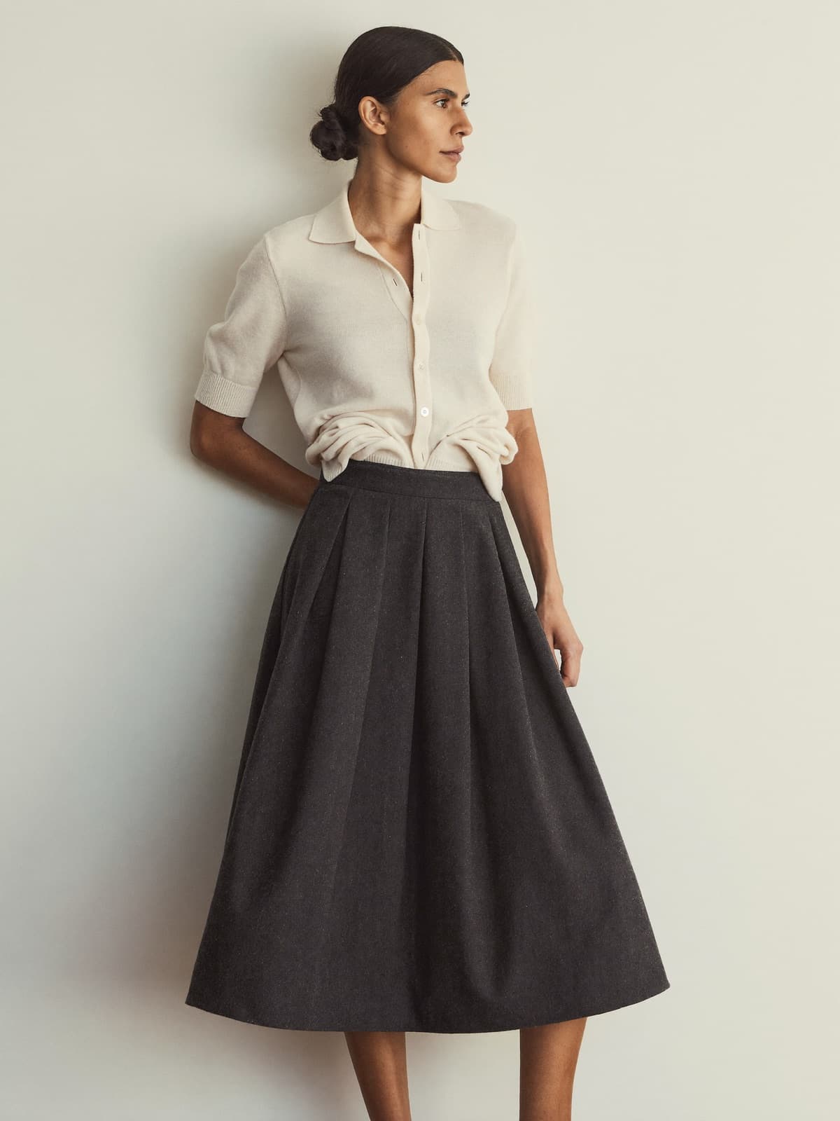 Vero Pleated Skirt in Charcoal, front view