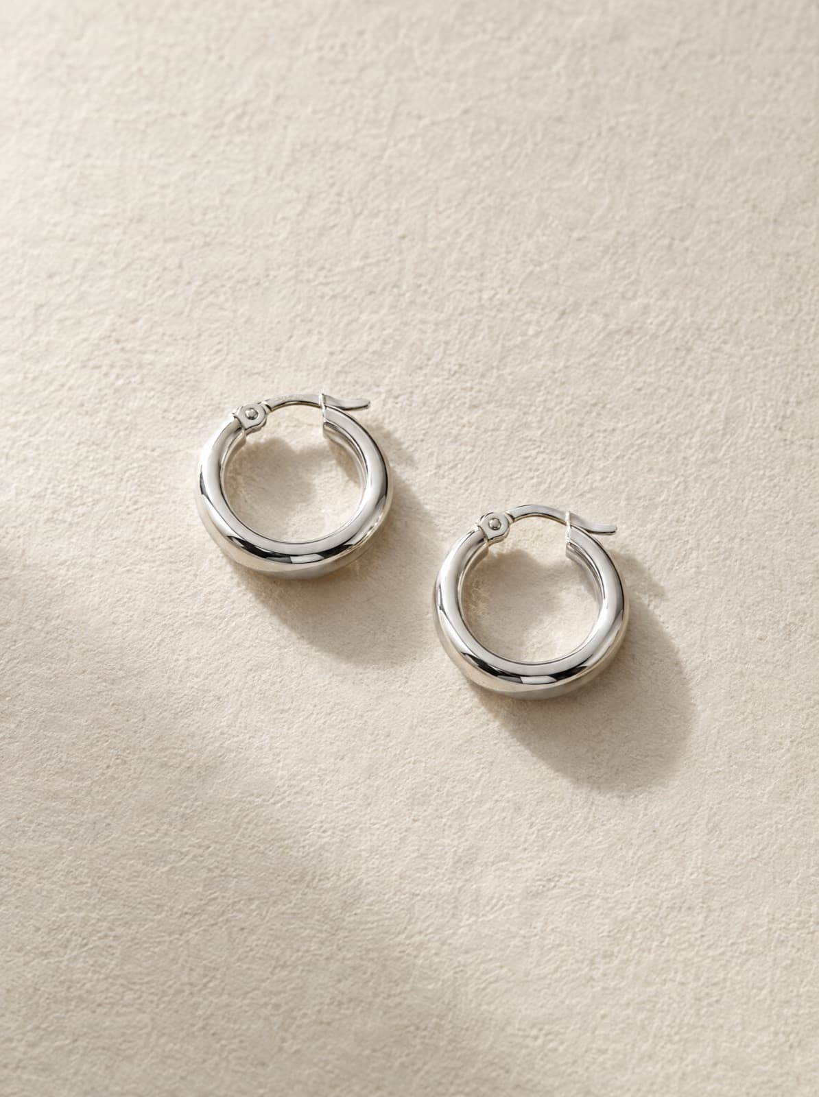 Wave Small Hoops in Silver